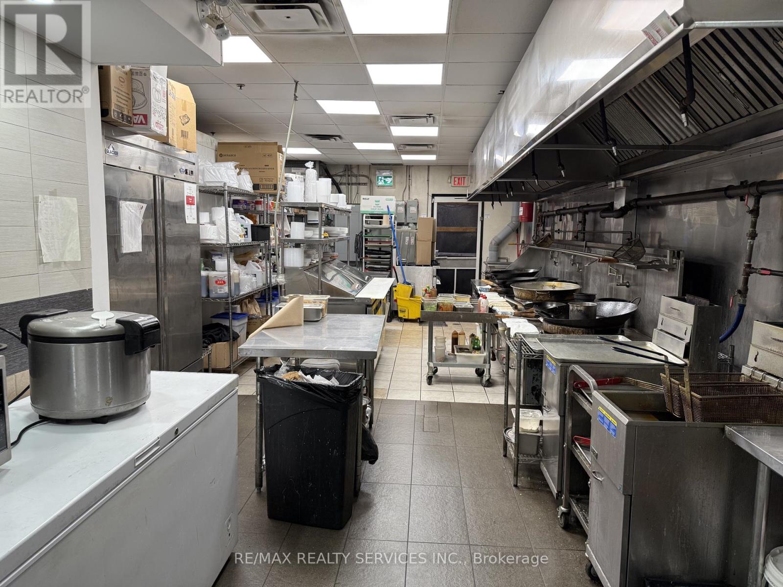 325 Max Becker Drive, Kitchener, Ontario  N2E 4H5 - Photo 15 - X12538452