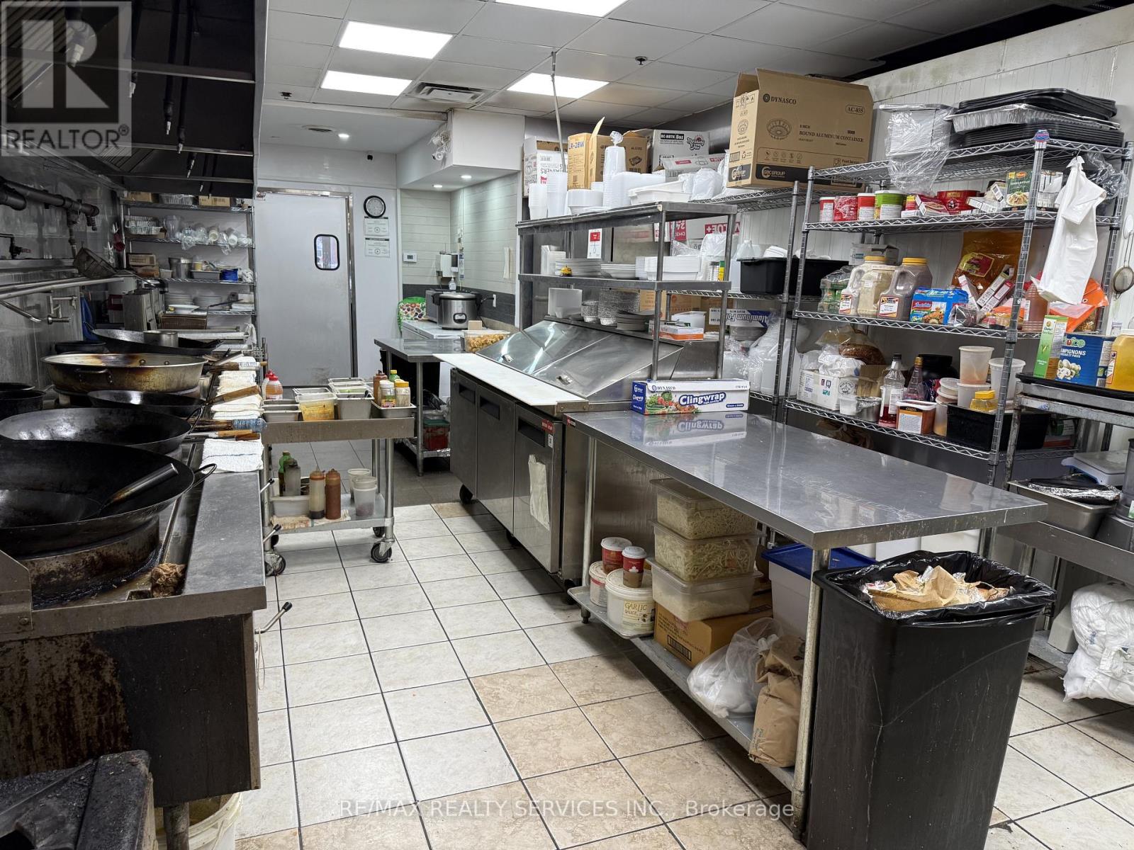 325 Max Becker Drive, Kitchener, Ontario  N2E 4H5 - Photo 22 - X12538452