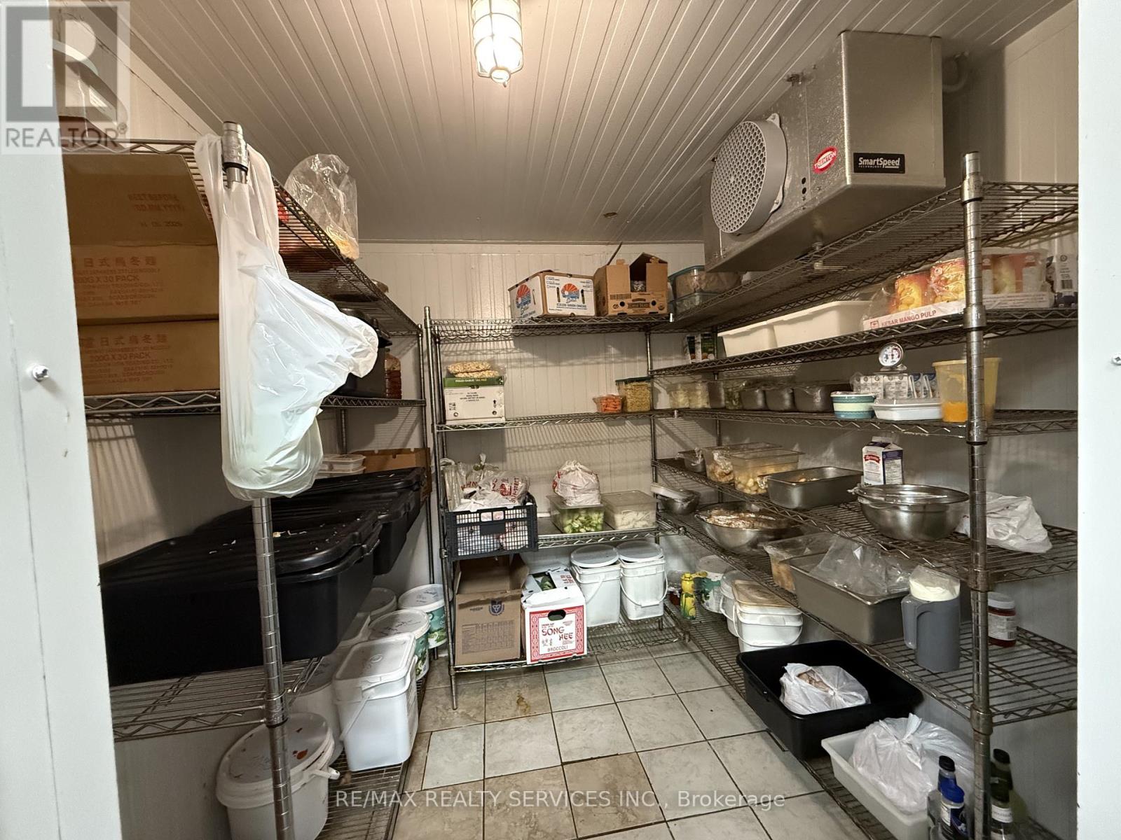 325 Max Becker Drive, Kitchener, Ontario  N2E 4H5 - Photo 27 - X12538452