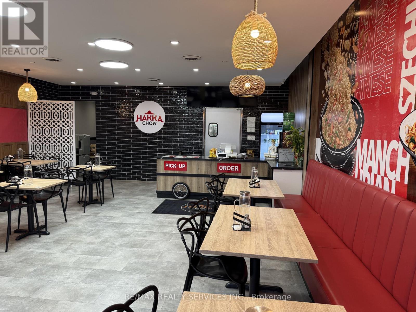 325 Max Becker Drive, Kitchener, Ontario  N2E 4H5 - Photo 3 - X12538452