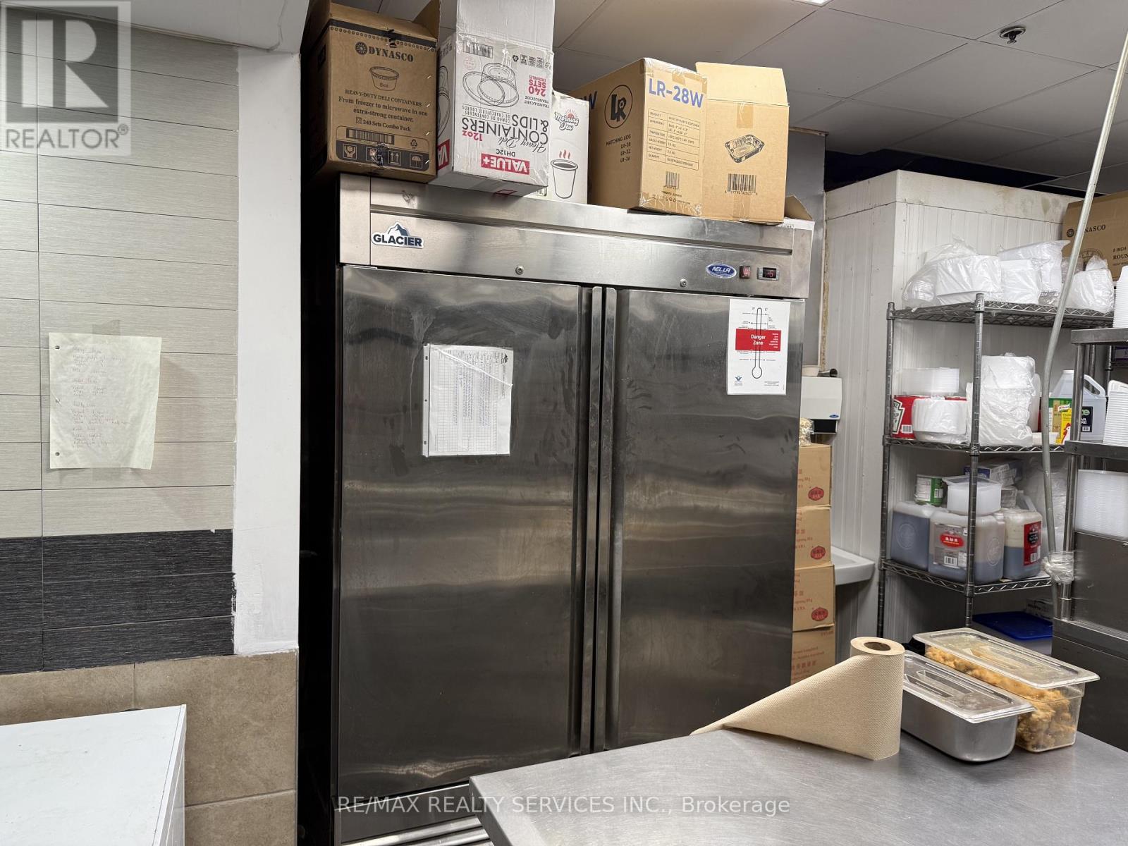 325 Max Becker Drive, Kitchener, Ontario  N2E 4H5 - Photo 32 - X12538452