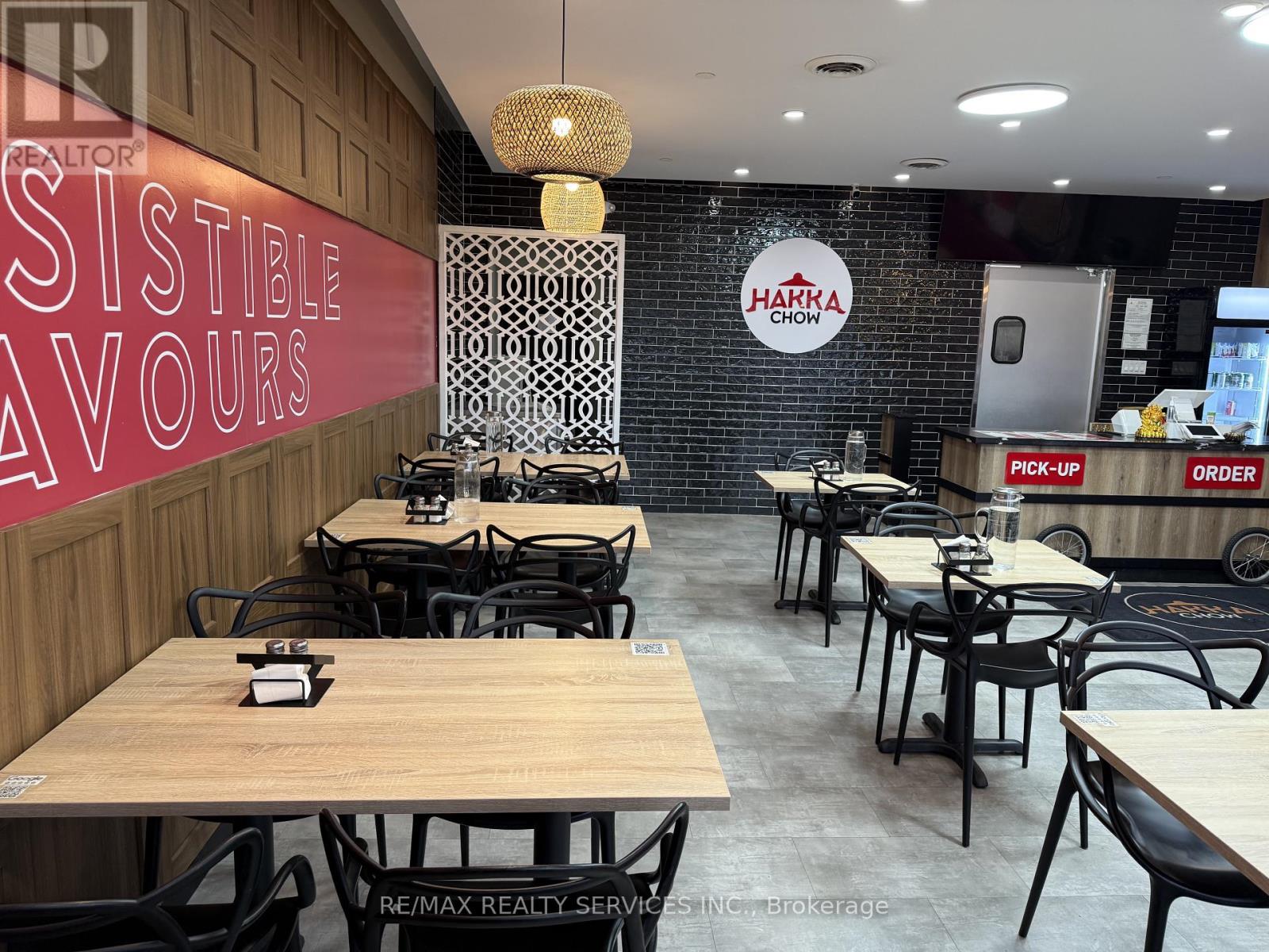 325 Max Becker Drive, Kitchener, Ontario  N2E 4H5 - Photo 4 - X12538452