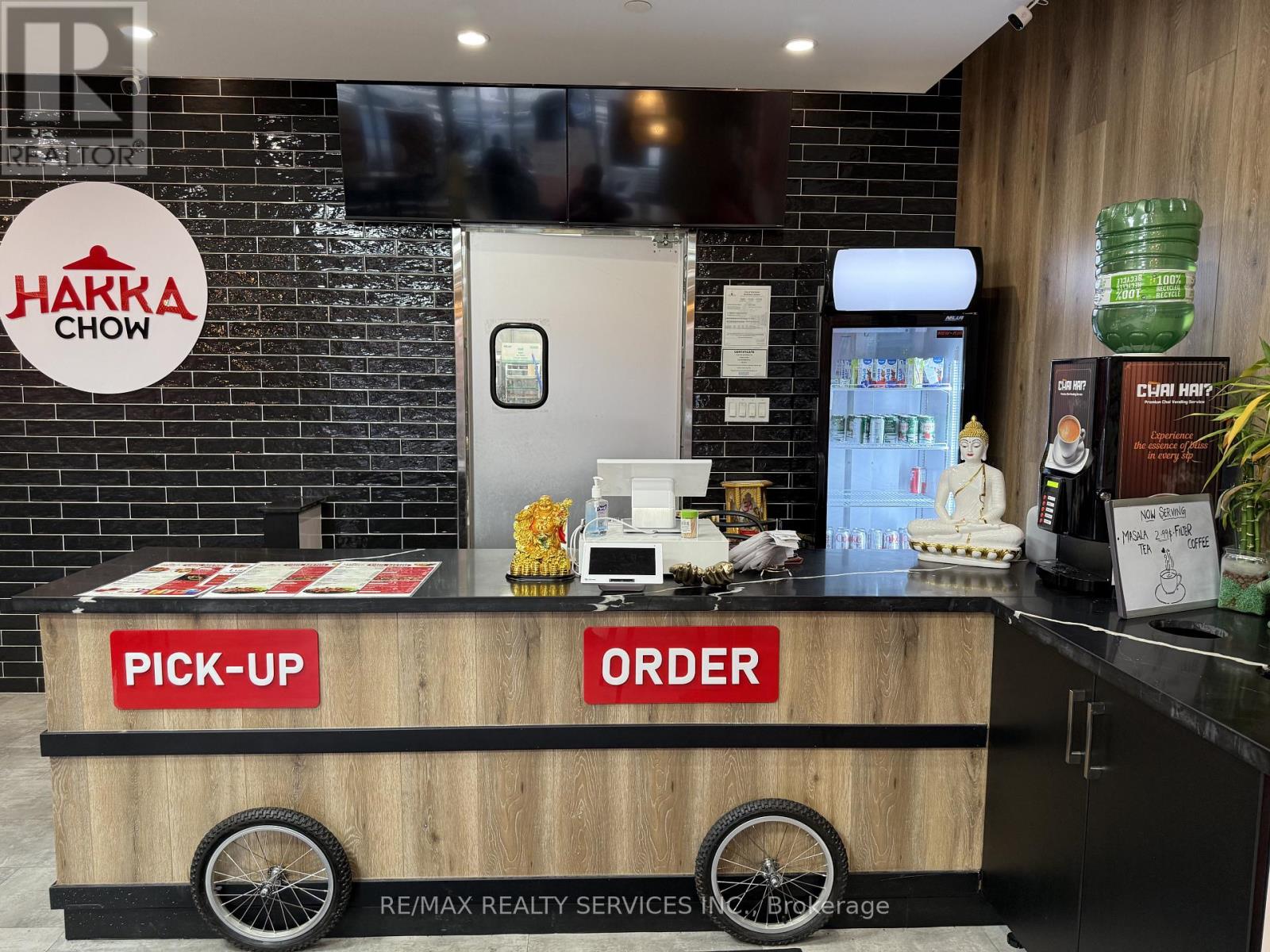 325 Max Becker Drive, Kitchener, Ontario  N2E 4H5 - Photo 6 - X12538452