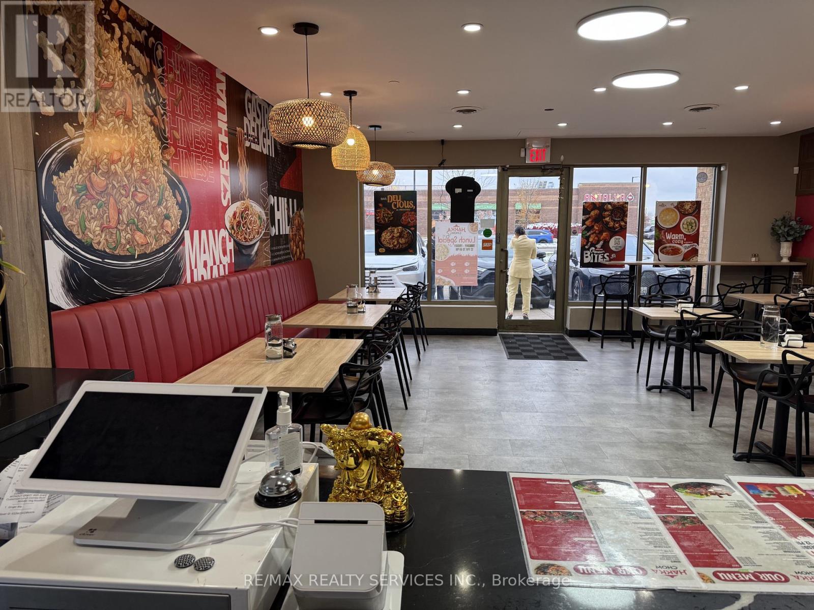 325 Max Becker Drive, Kitchener, Ontario  N2E 4H5 - Photo 9 - X12538452