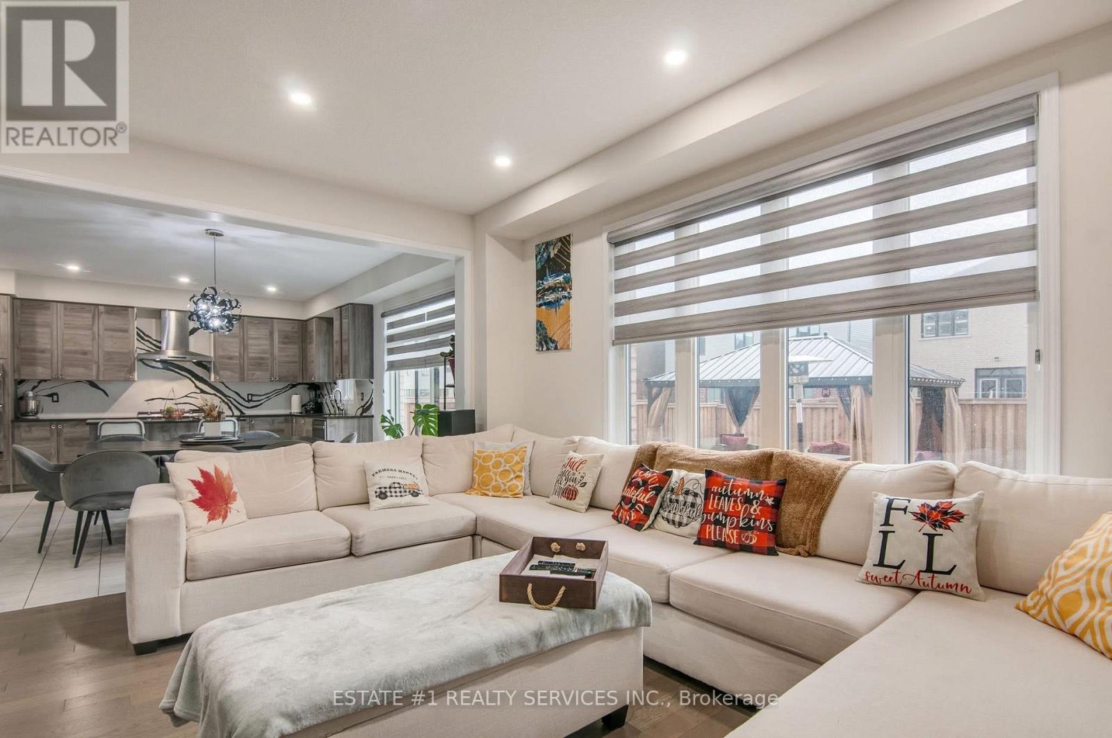 59 July Avenue, Hamilton, Ontario  L8J 0M4 - Photo 18 - X12538484