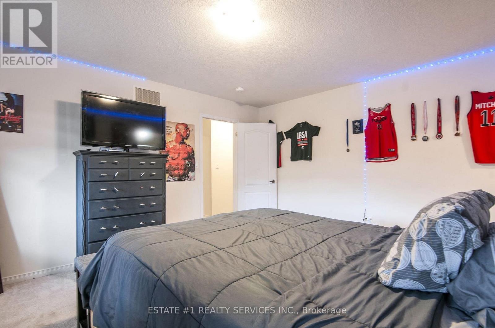 59 July Avenue, Hamilton, Ontario  L8J 0M4 - Photo 25 - X12538484