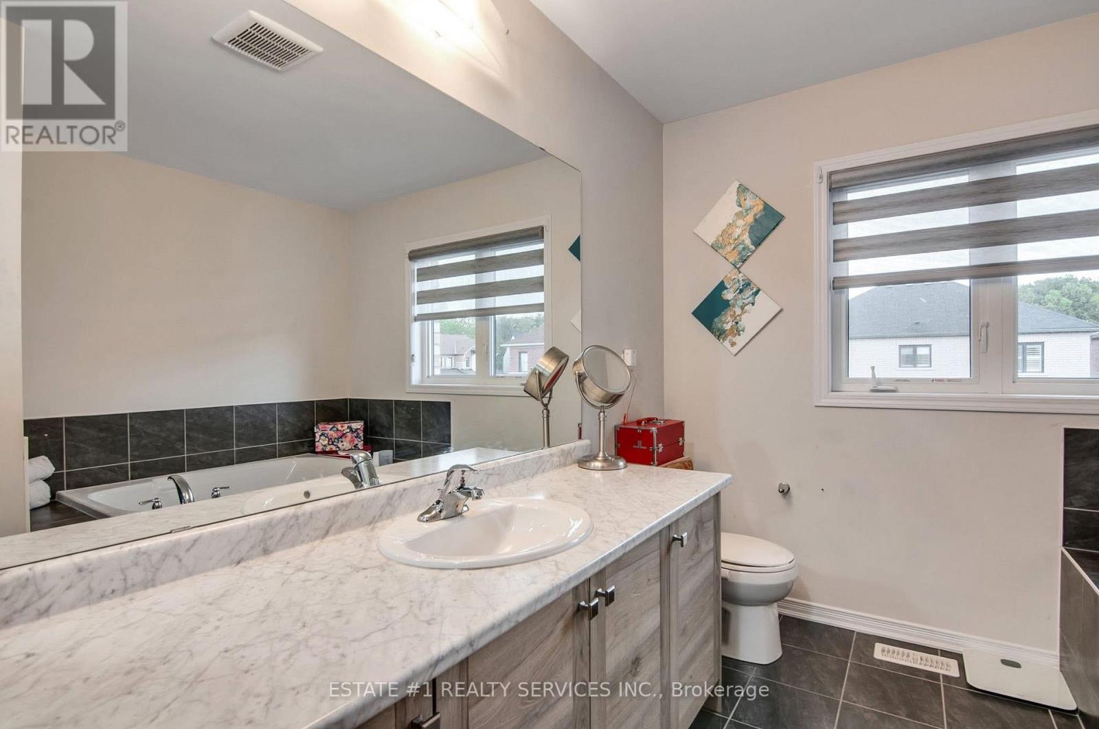 59 July Avenue, Hamilton, Ontario  L8J 0M4 - Photo 37 - X12538484