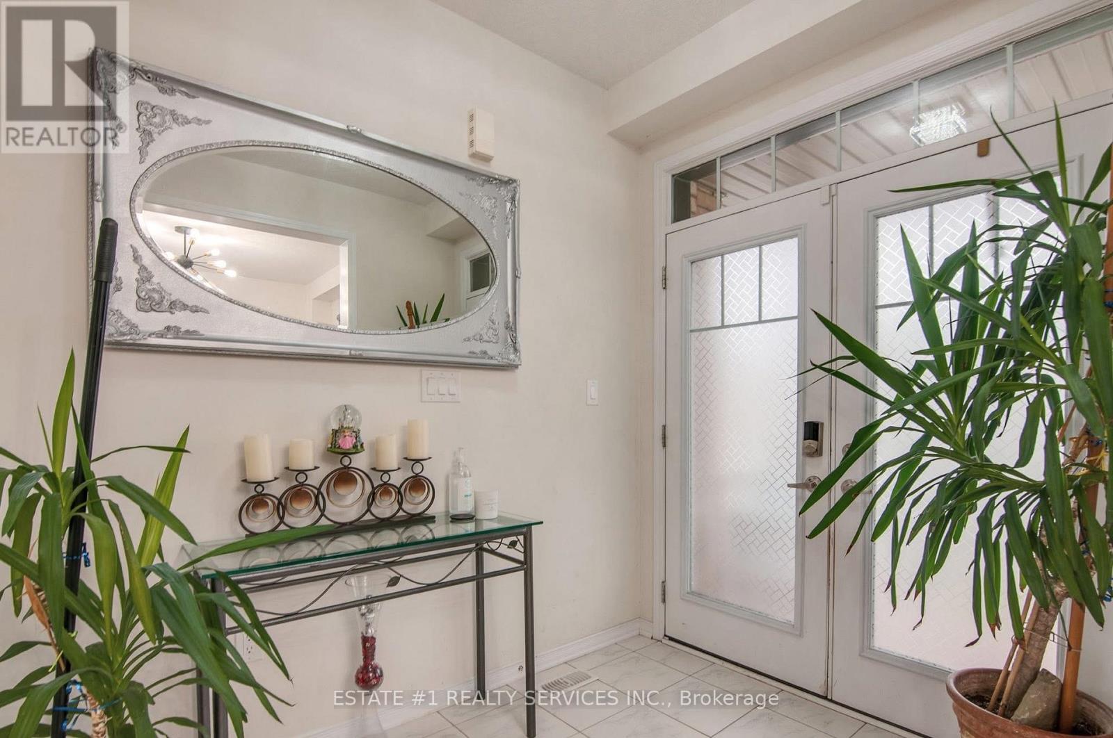 59 July Avenue, Hamilton, Ontario  L8J 0M4 - Photo 6 - X12538484