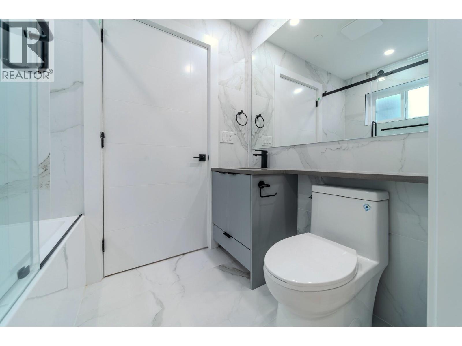 1 3576 E Pender Street, Vancouver, British Columbia  V5K 2E3 - Photo 24 - R3066525