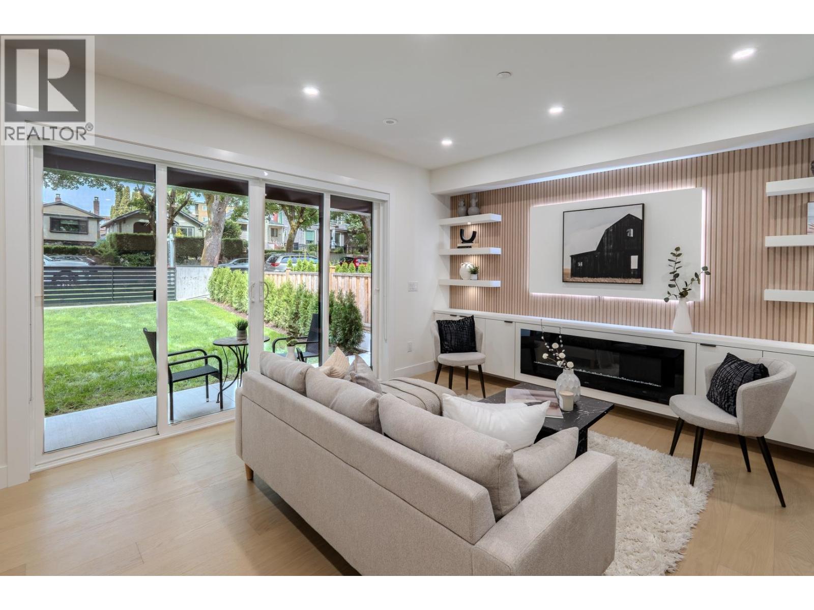 1 3576 E Pender Street, Vancouver, British Columbia  V5K 2E3 - Photo 6 - R3066525