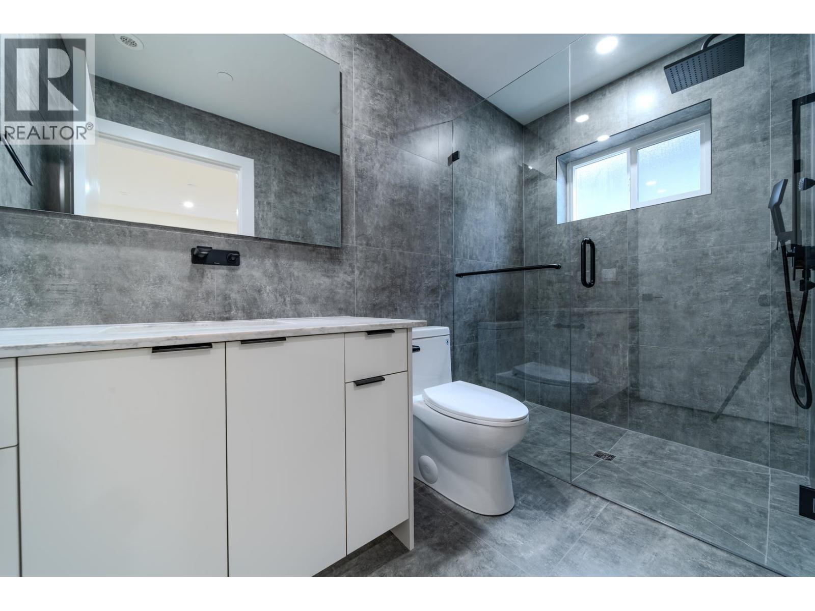 1 3576 E Pender Street, Vancouver, British Columbia  V5K 2E3 - Photo 22 - R3066525