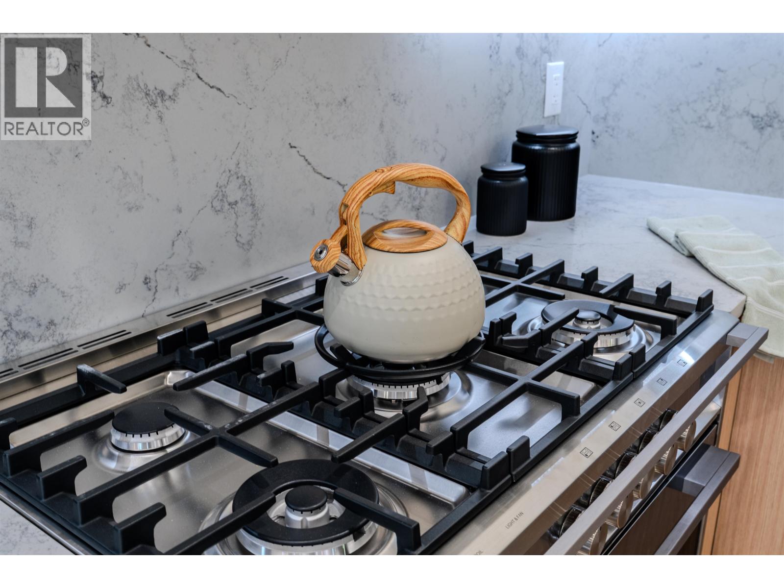 2 3576 E Pender Street, Vancouver, British Columbia  V5K 2E3 - Photo 14 - R3066526