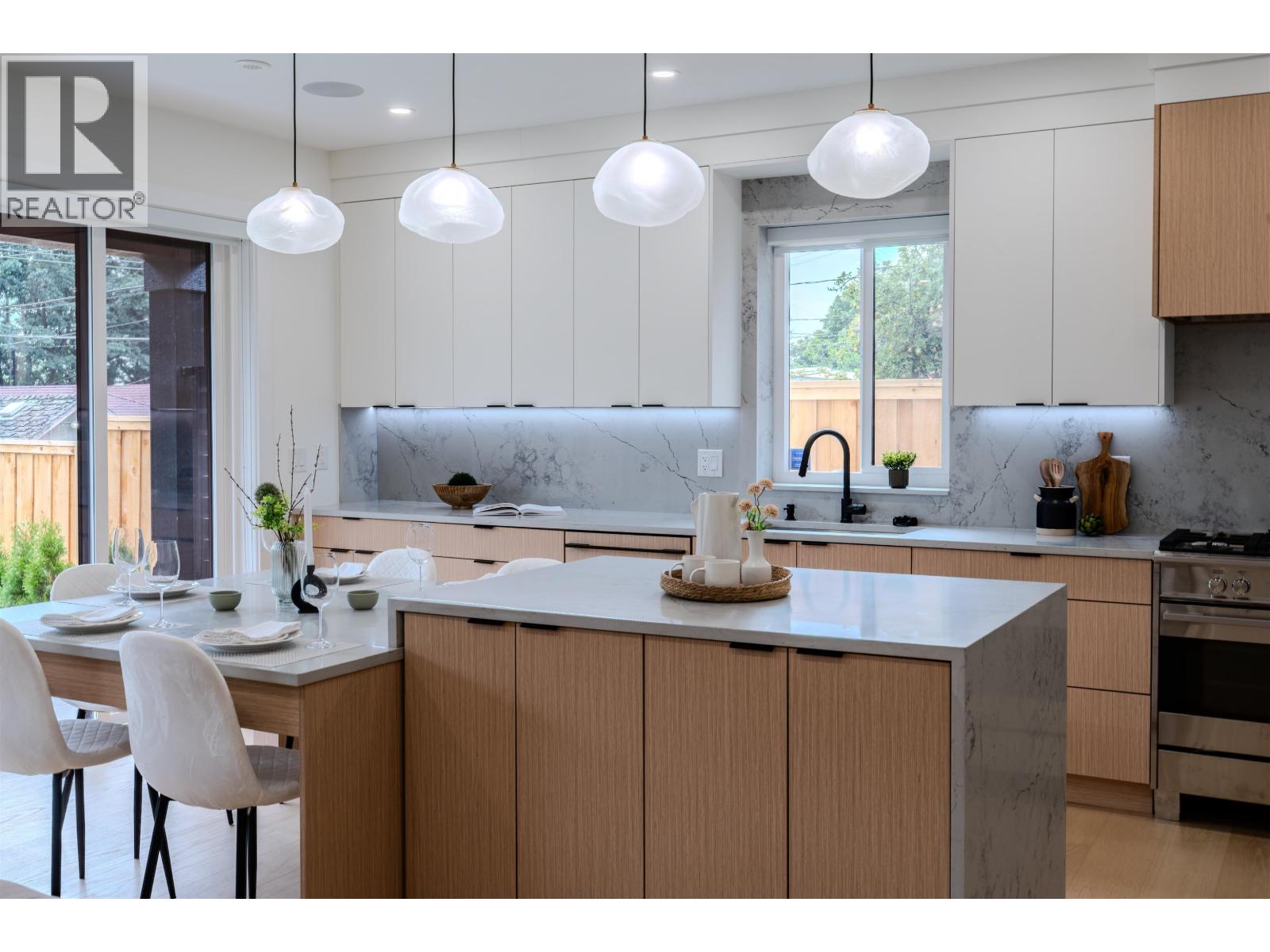 2 3576 E Pender Street, Vancouver, British Columbia  V5K 2E3 - Photo 19 - R3066526