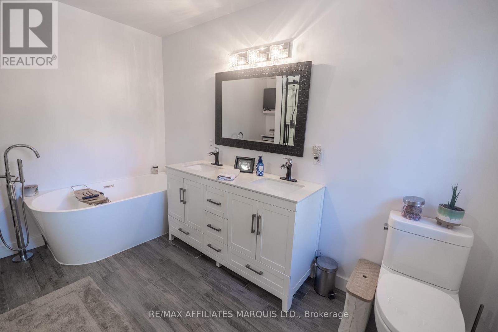 1612 Grant Avenue, Cornwall, Ontario  K6J 5J4 - Photo 21 - X12365119