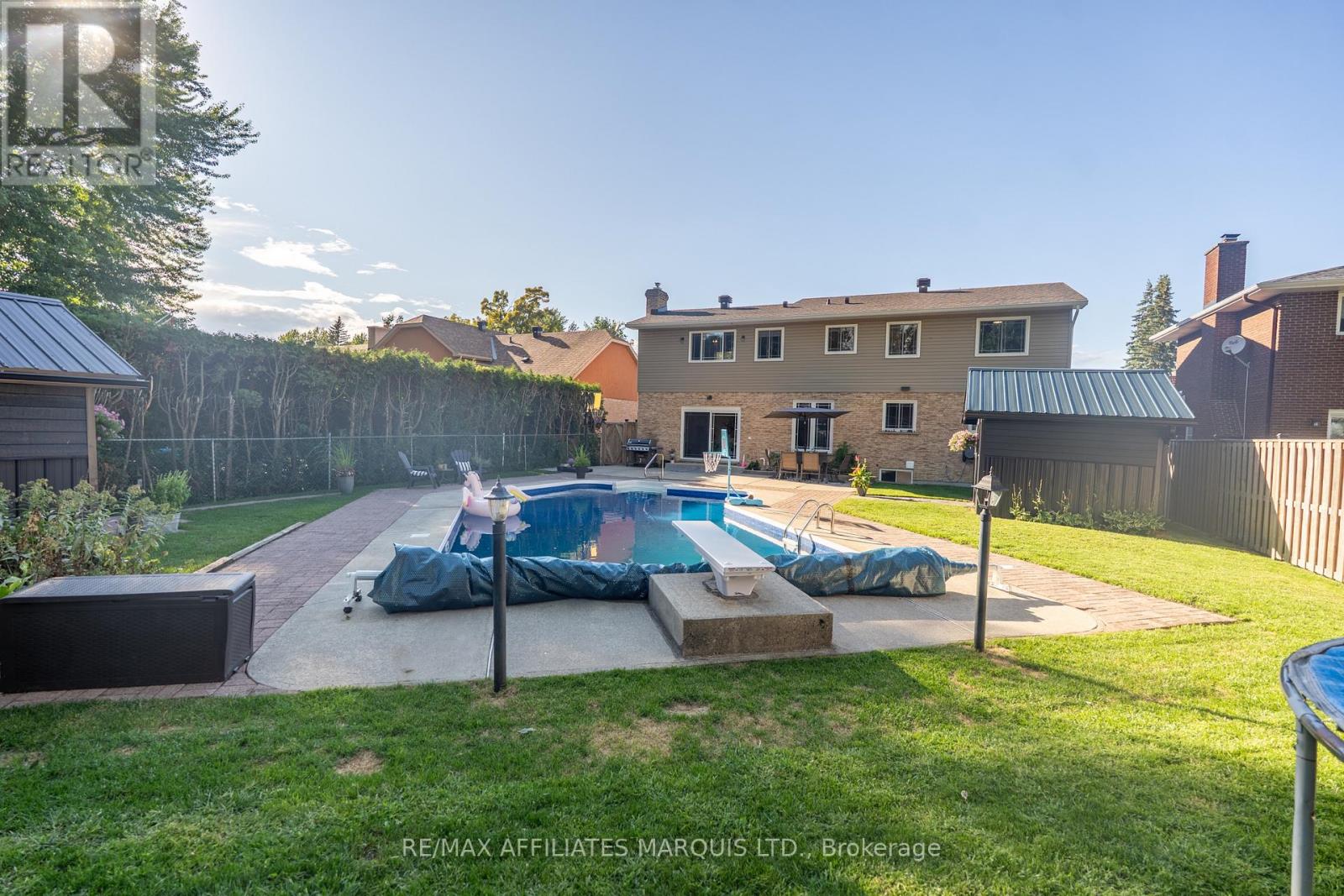 1612 Grant Avenue, Cornwall, Ontario  K6J 5J4 - Photo 34 - X12365119