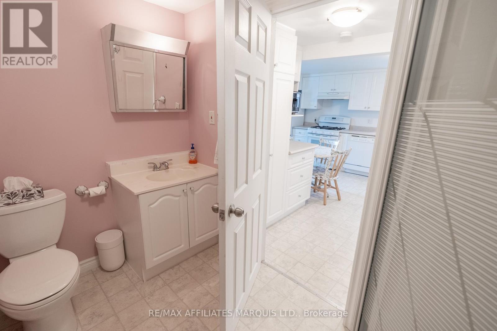 1200 Notre Dame Street, Cornwall, Ontario  K6J 4Y6 - Photo 8 - X12432976