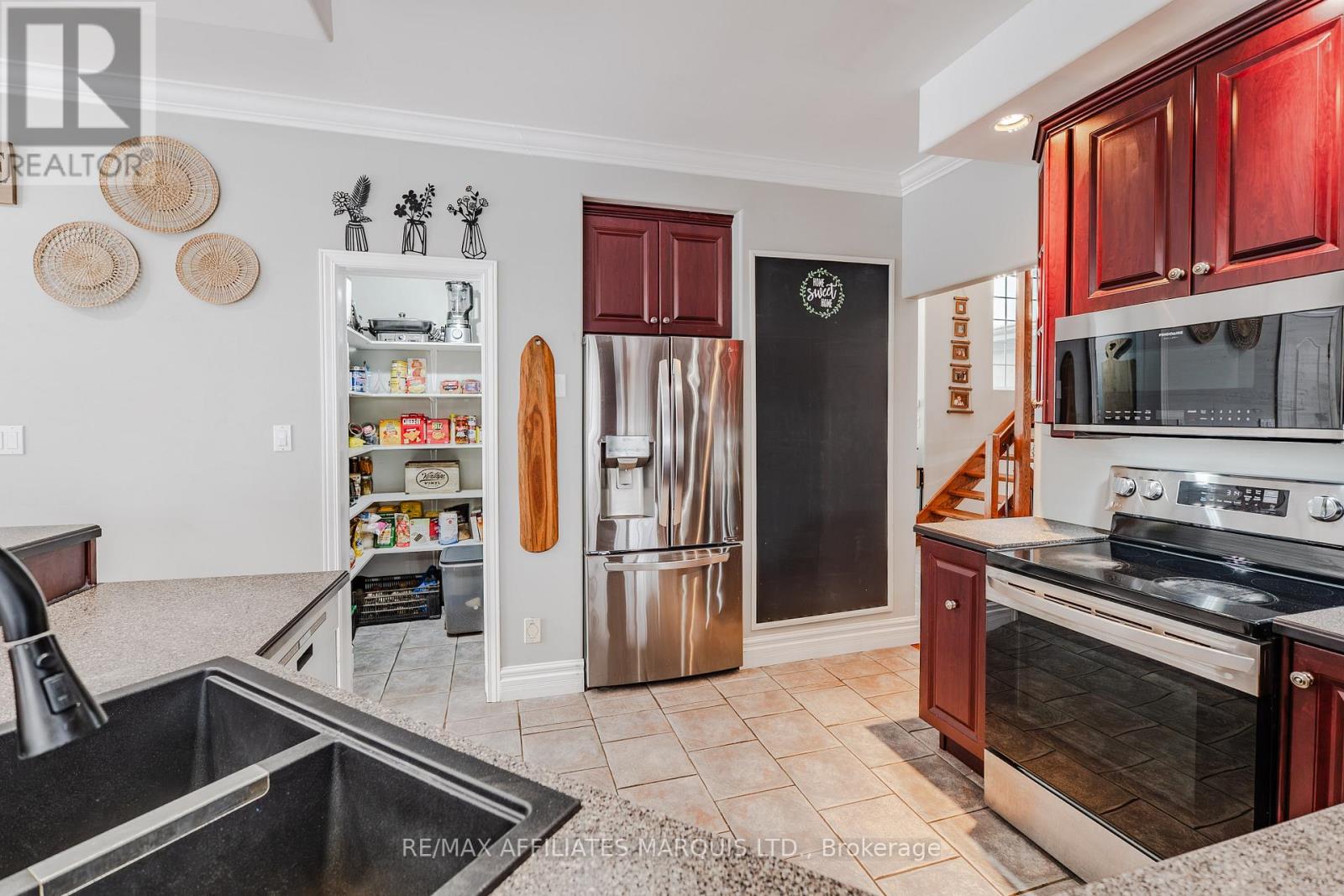 17630 Cameron Road, South Stormont, Ontario  K0C 2A0 - Photo 10 - X12538586