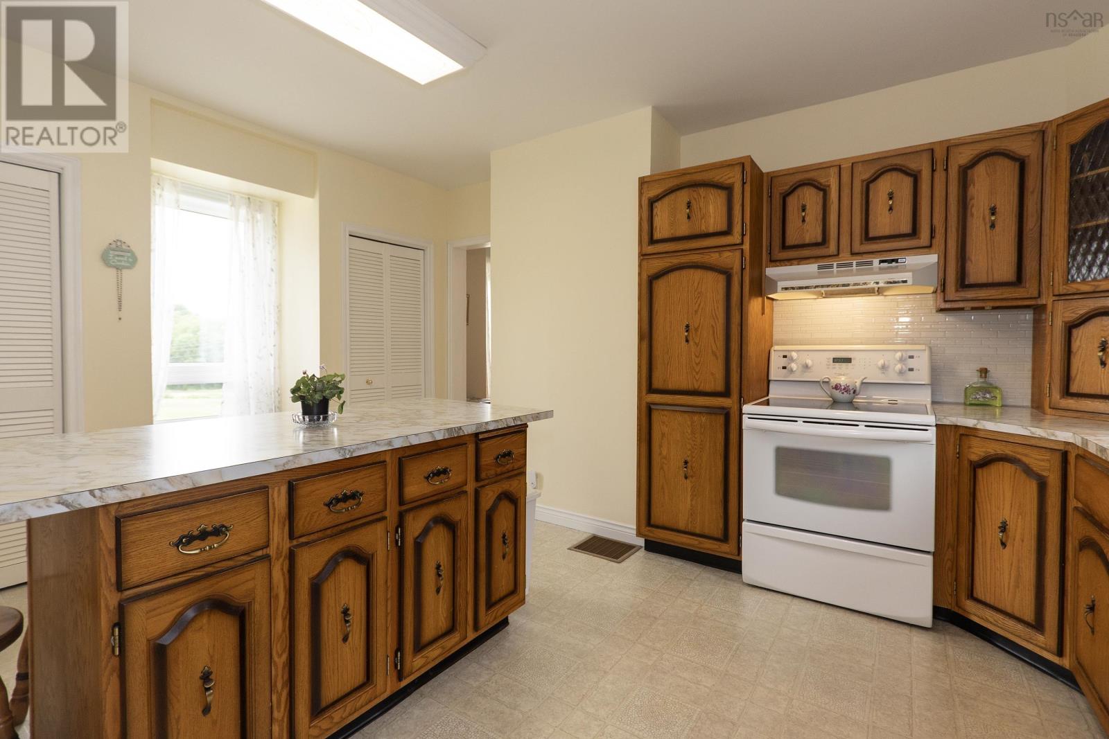 4539 Highway 242, Maccan, Nova Scotia  B0L 1B0 - Photo 11 - 202517009