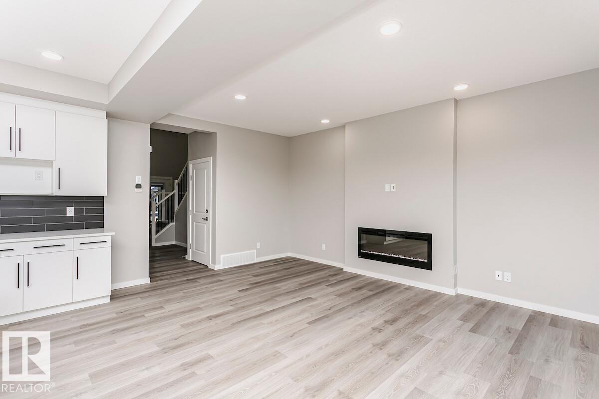 7207 182 Av Nw, Edmonton, Alberta  T5Z 0J1 - Photo 4 - E4465494