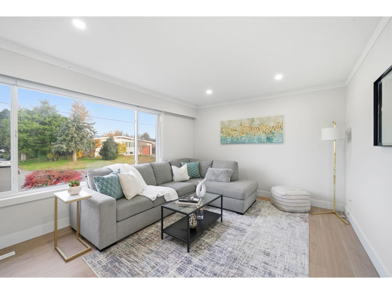 45266 Balmoral Avenue, Sardis South, Chilliwack, British Columbia  V2R 3G9 - Photo 5 - R3066402