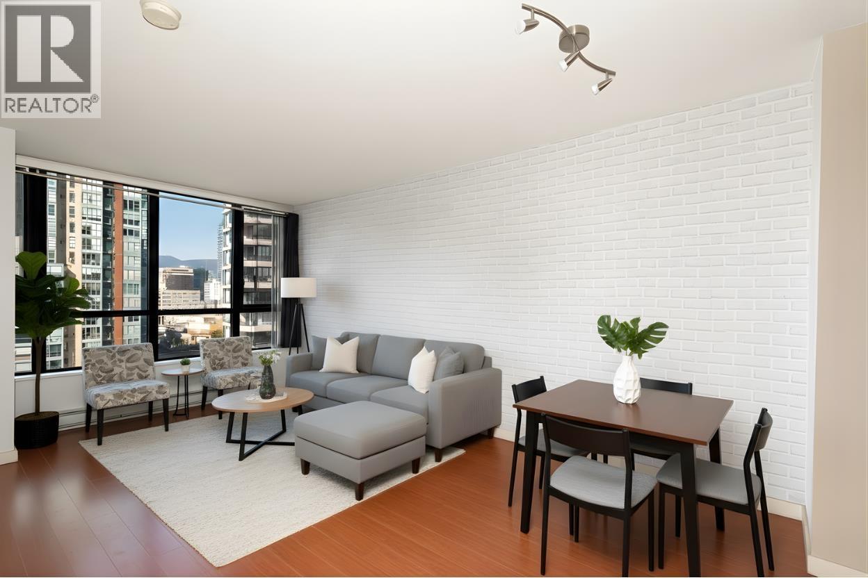 2201 977 MAINLAND STREET, Vancouver, British Columbia