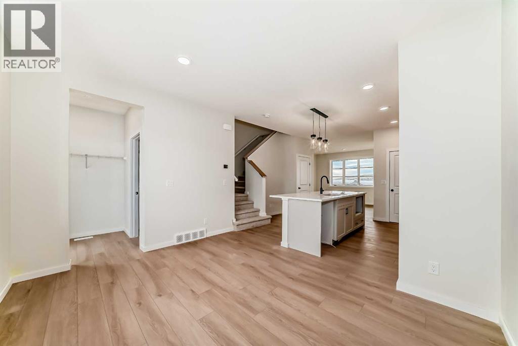 19750 Sheriff King Street Sw, Calgary, Alberta  T2X 5T9 - Photo 11 - A2262818