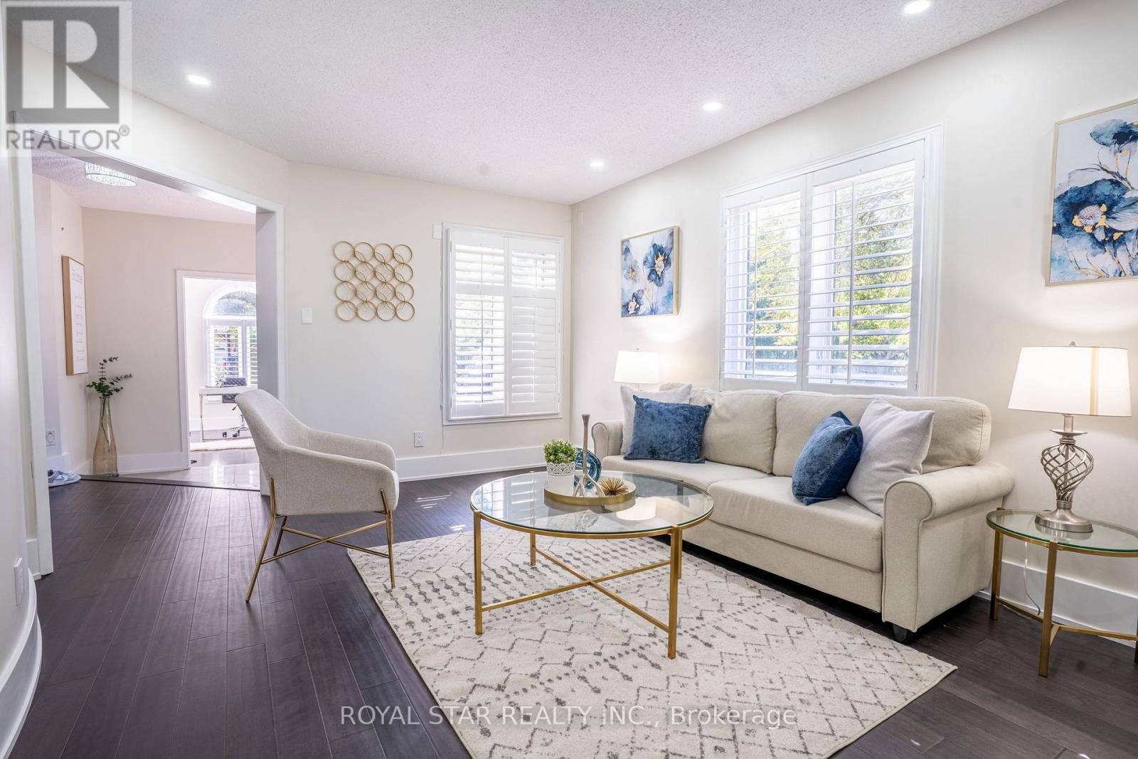 22 Livingston Drive, Caledon, Ontario  L7C 1A1 - Photo 8 - W12535918