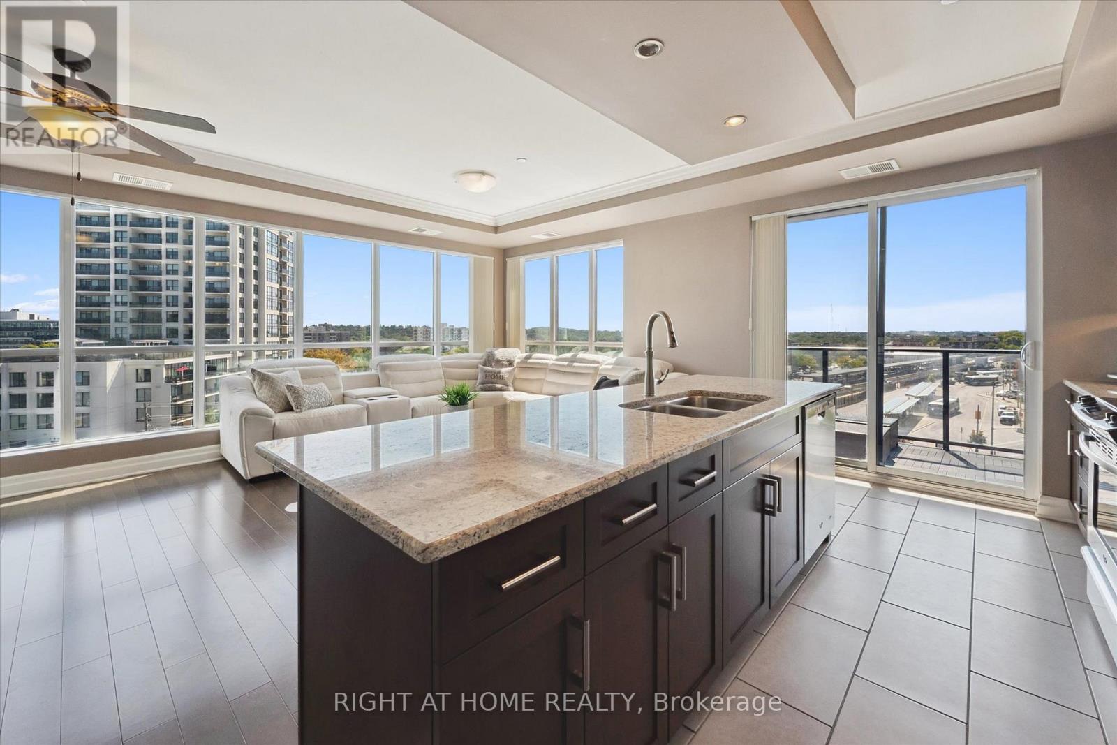 707 - 160 Macdonell Street, Guelph, Ontario  N1H 0A9 - Photo 18 - X12417146