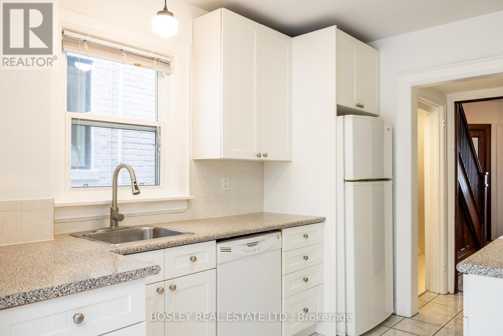 88 Manor Road E, Toronto, Ontario  M4S 1P8 - Photo 14 - C12538568