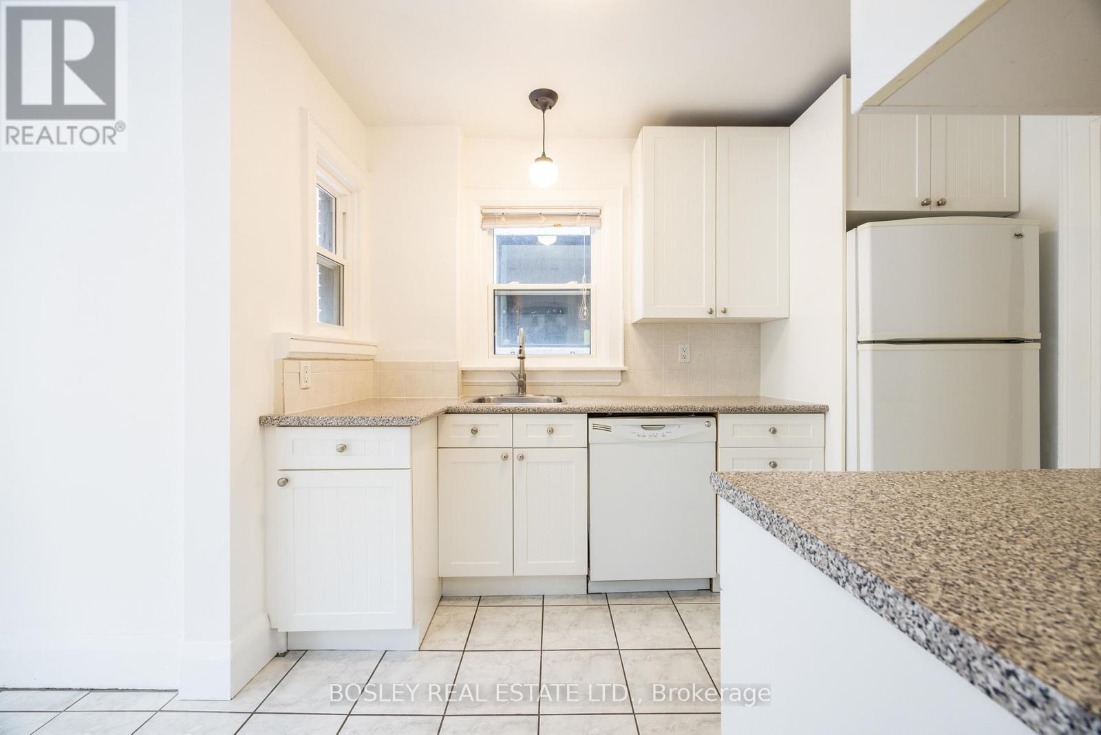 88 Manor Road E, Toronto, Ontario  M4S 1P8 - Photo 16 - C12538568