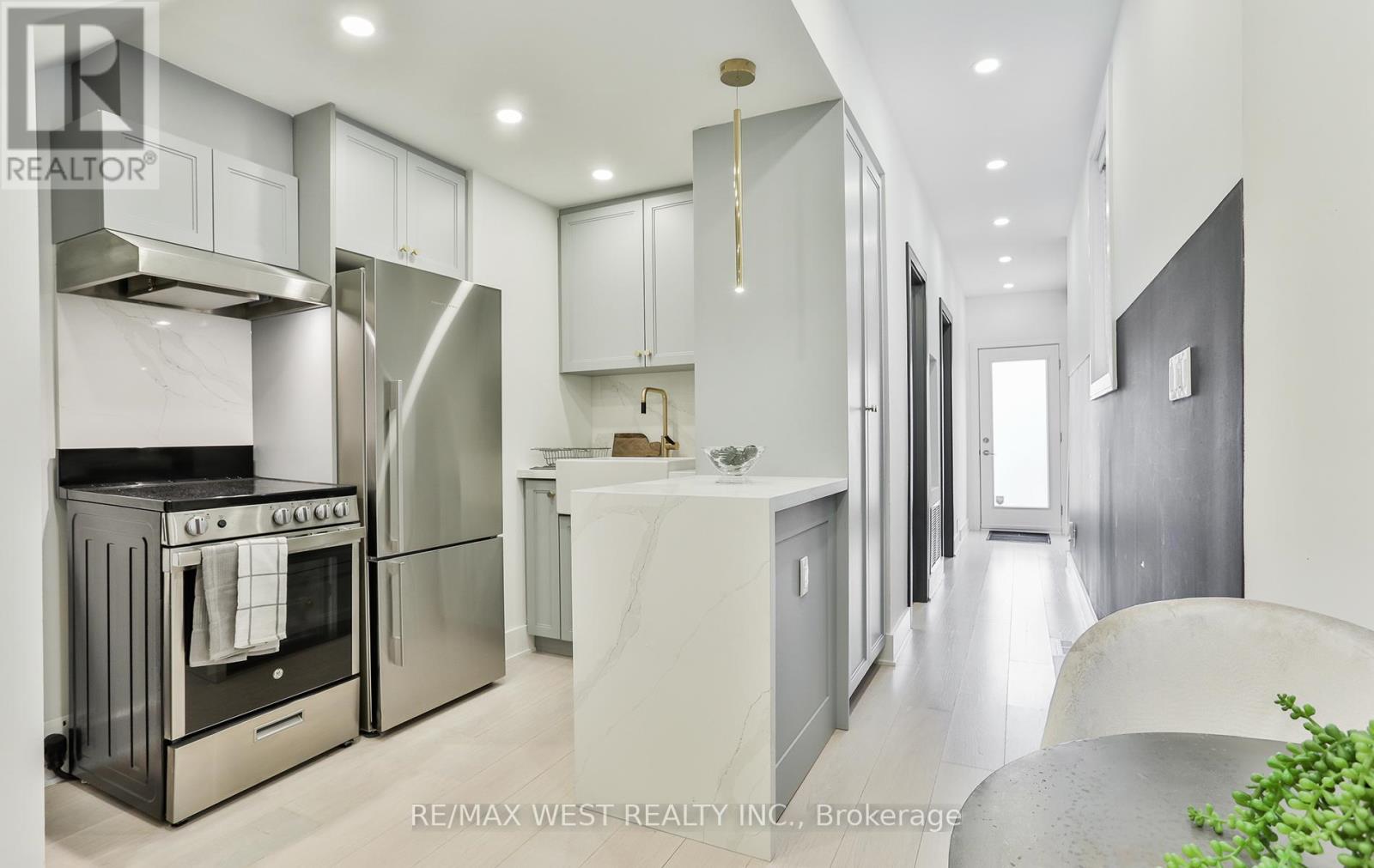 734 Shaw Street, Toronto, Ontario  M6G 3L7 - Photo 27 - C12538598