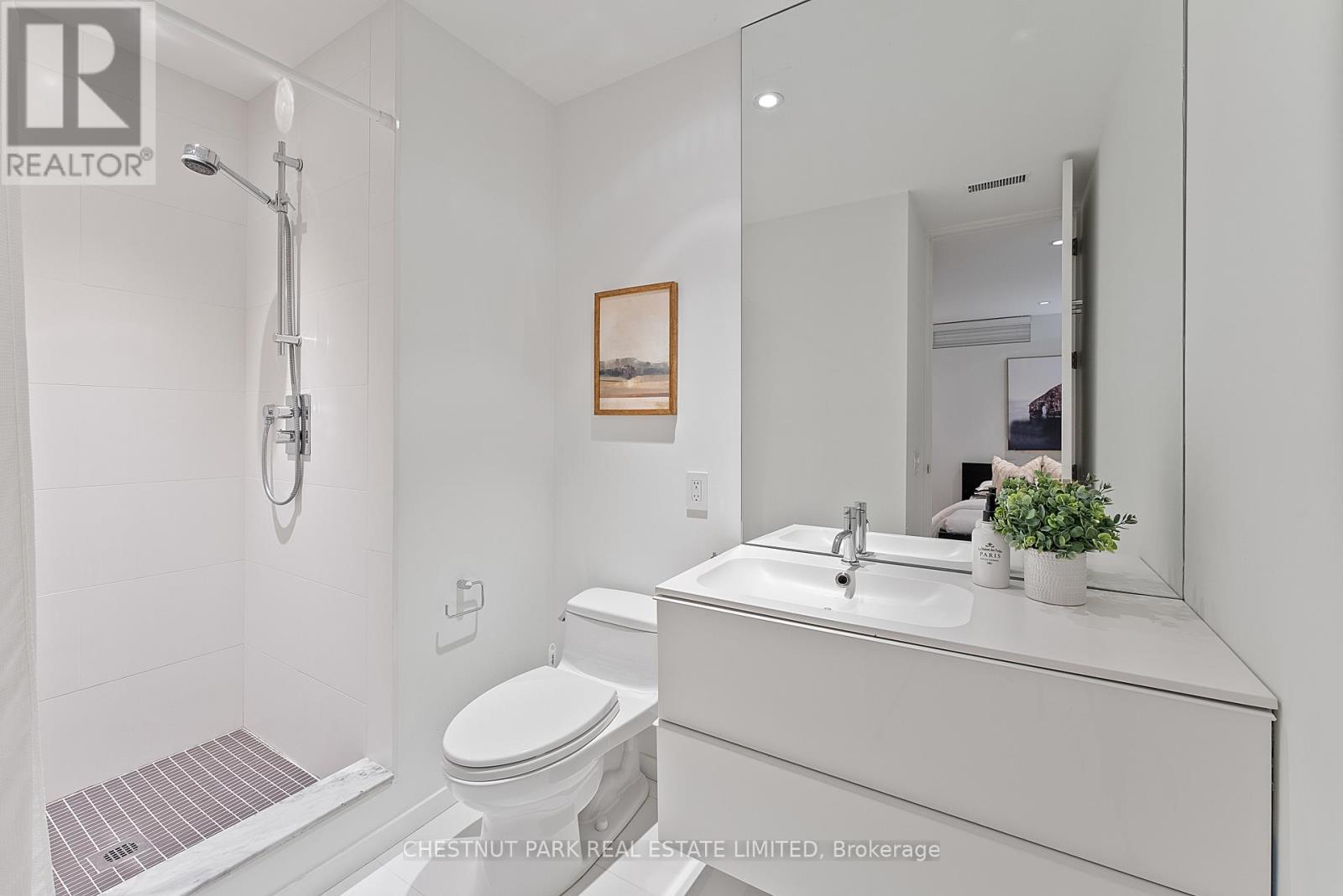 82 Robert Street, Toronto, Ontario  M5S 2K3 - Photo 43 - C12538600