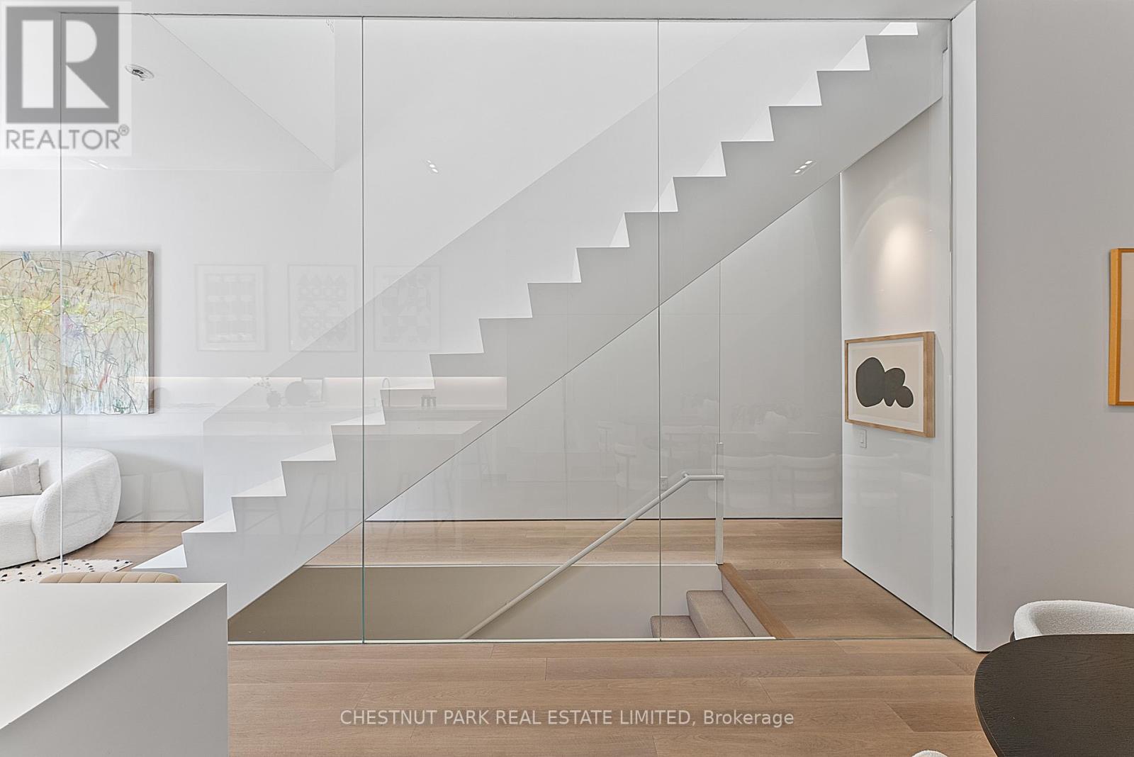 82 Robert Street, Toronto, Ontario  M5S 2K3 - Photo 8 - C12538600