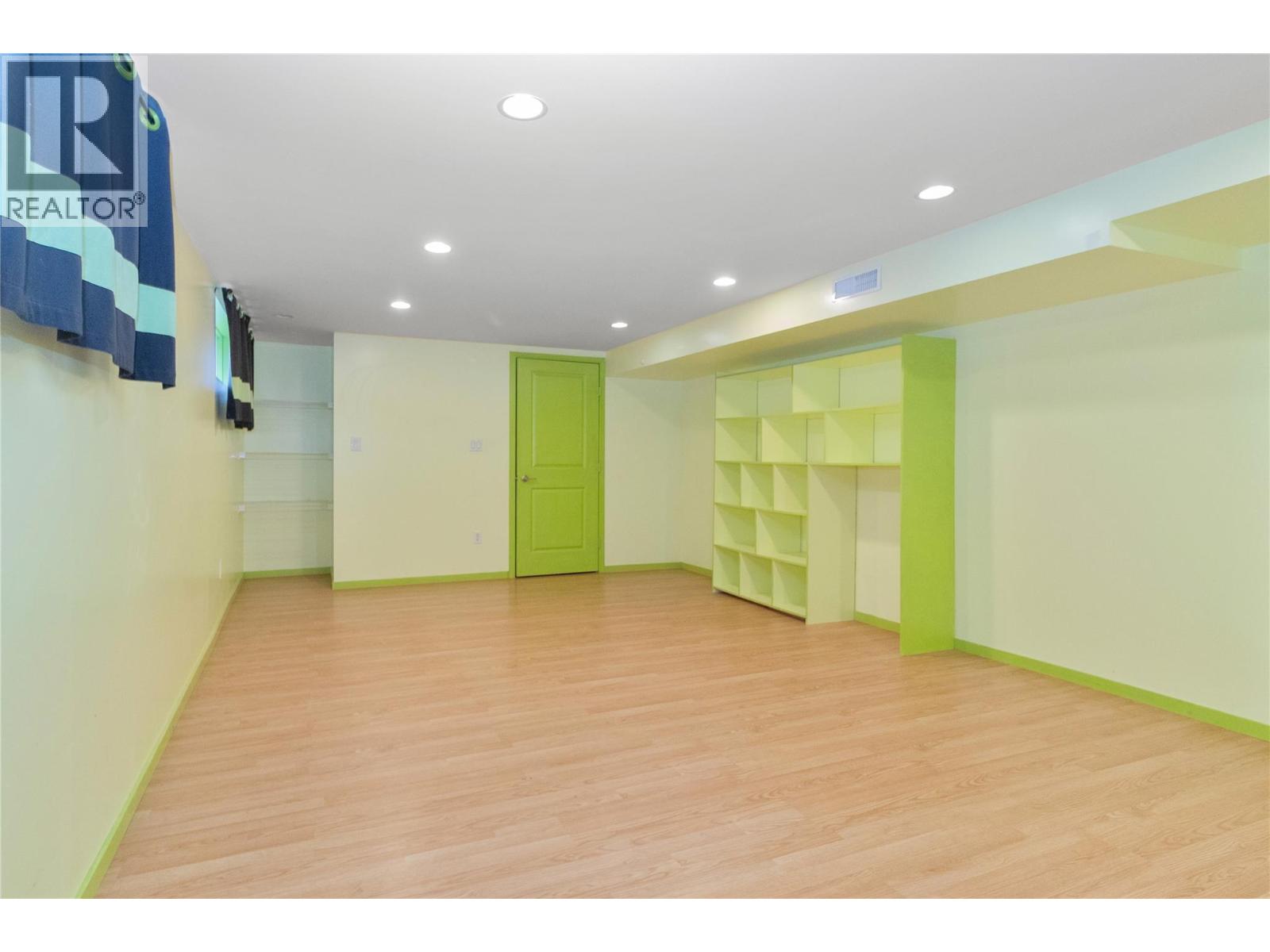 4829 Lakeshore Road, Kelowna, British Columbia  V1W 4H6 - Photo 52 - 10367449