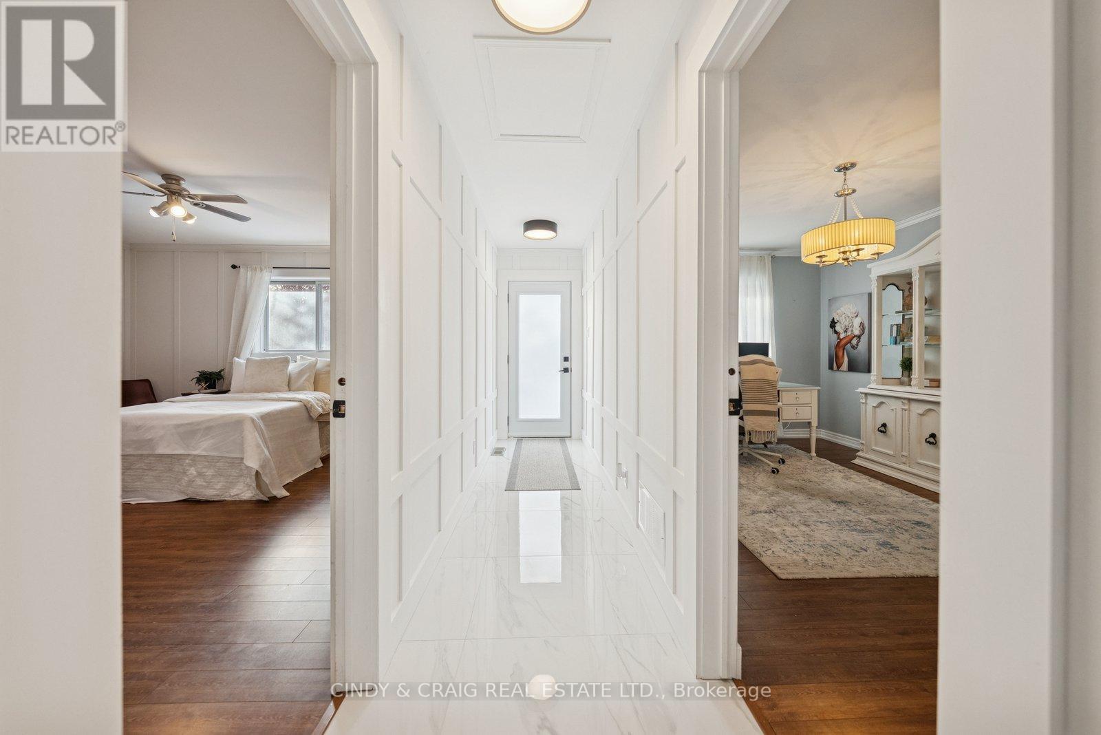 34 Heber Down Crescent, Whitby, Ontario  L1M 1A8 - Photo 11 - E12538578