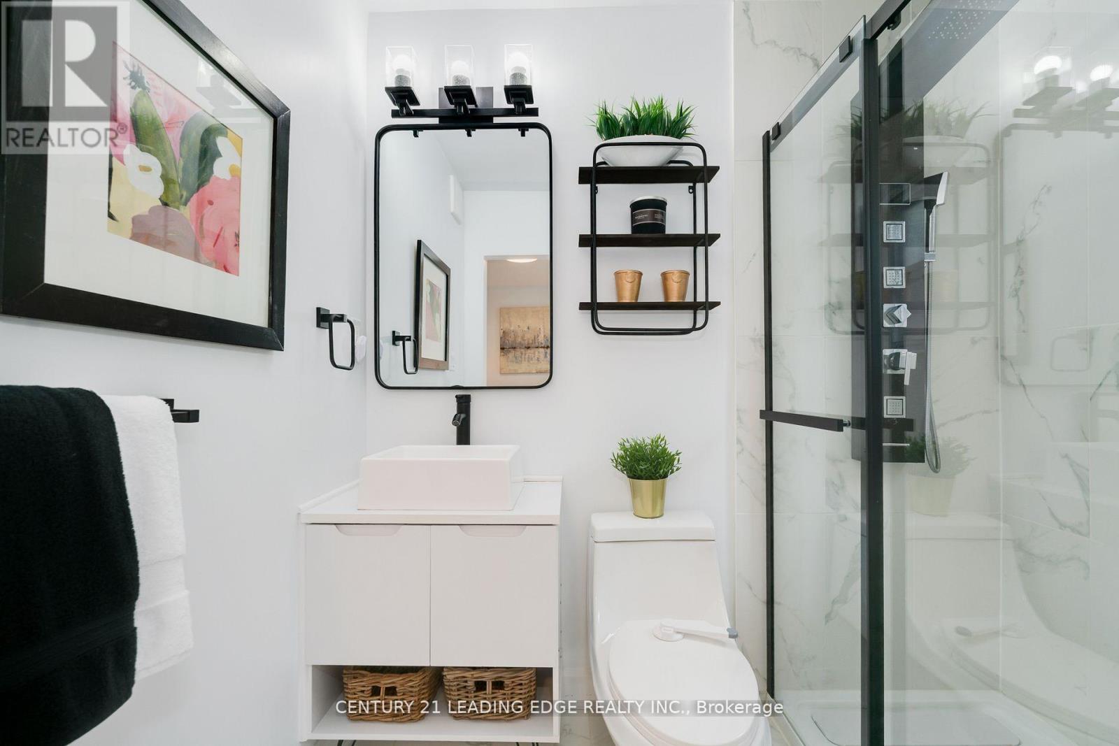 4 Aveline Crescent, Toronto, Ontario M1H 2P5 - Photo 8 - E12538628