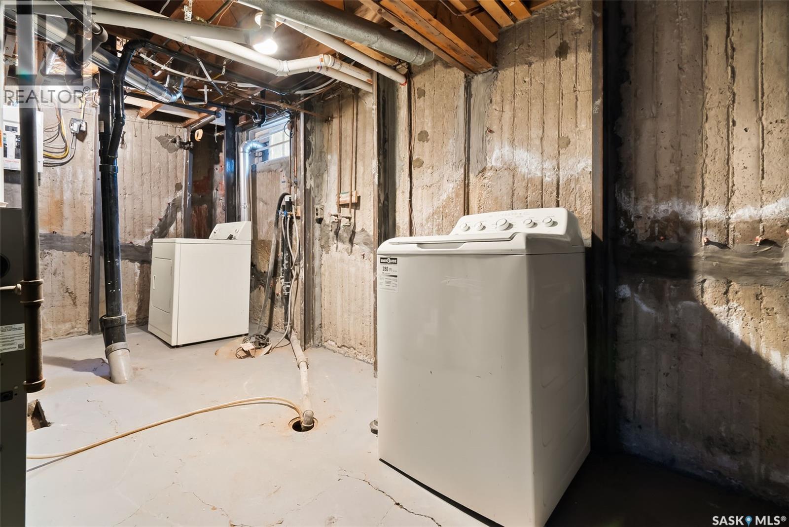 3 Sussex Crescent, Regina, Saskatchewan  S4T 6A3 - Photo 22 - SK023916