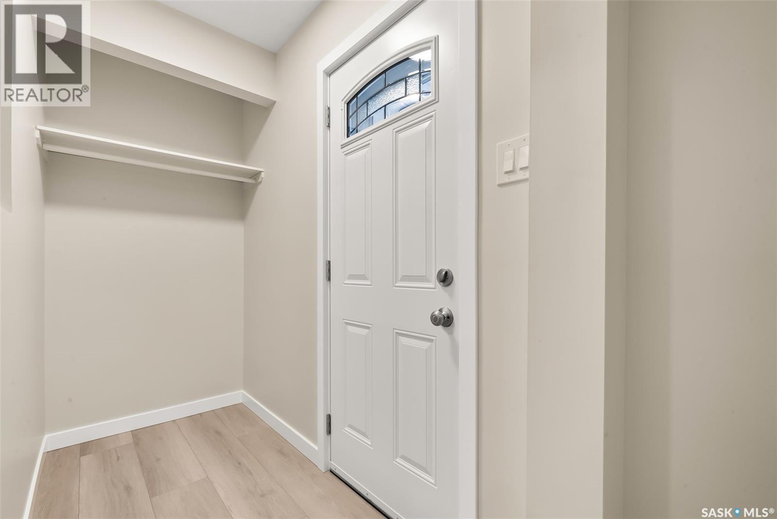 3 Sussex Crescent, Regina, Saskatchewan  S4T 6A3 - Photo 3 - SK023916