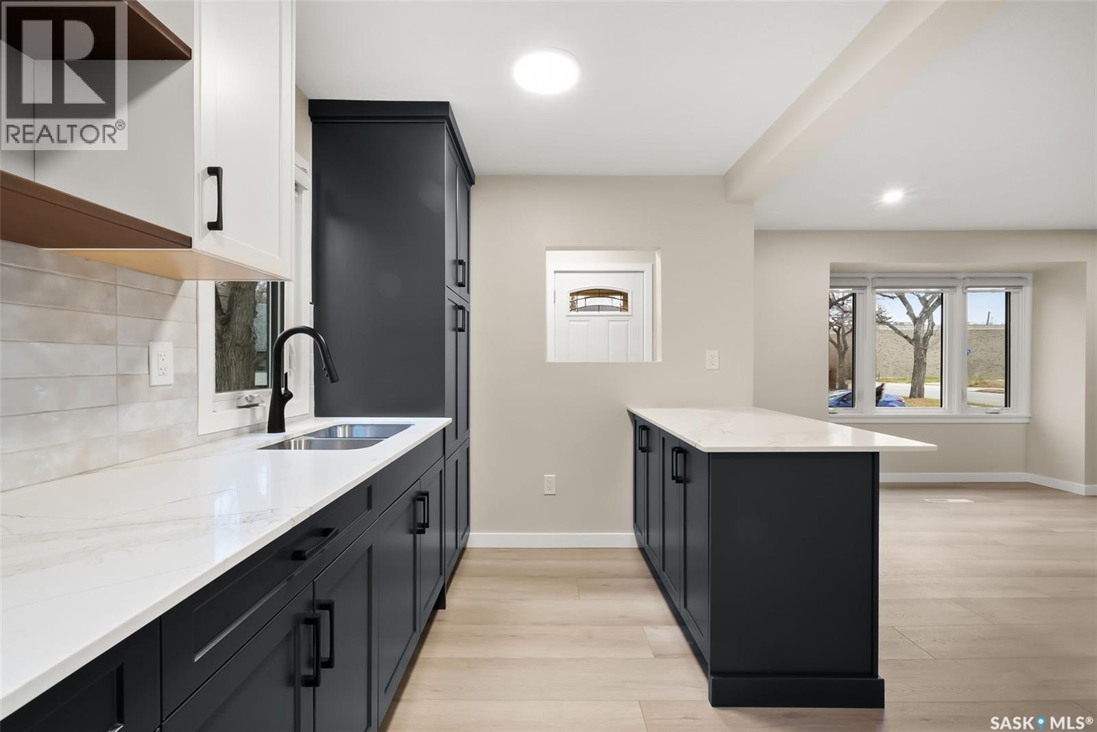 3 Sussex Crescent, Regina, Saskatchewan  S4T 6A3 - Photo 8 - SK023916