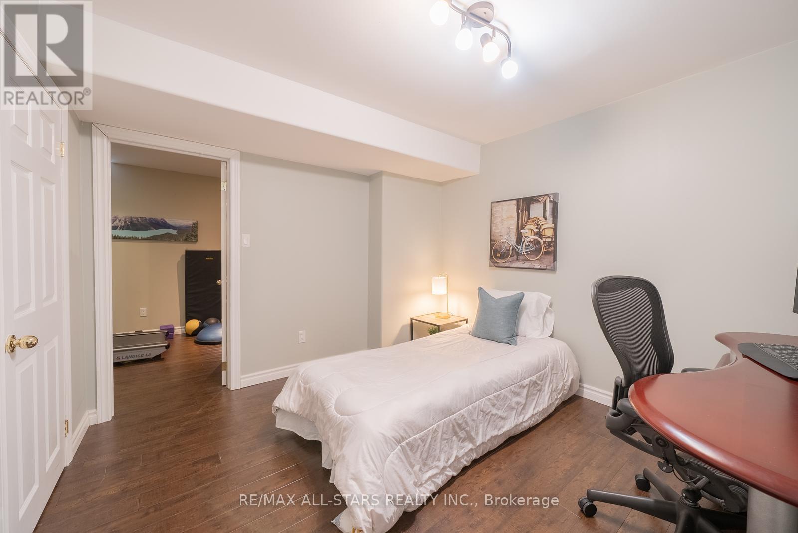 566 Hoover Park Drive, Whitchurch-Stouffville, Ontario  L4A 0S8 - Photo 42 - N12538622