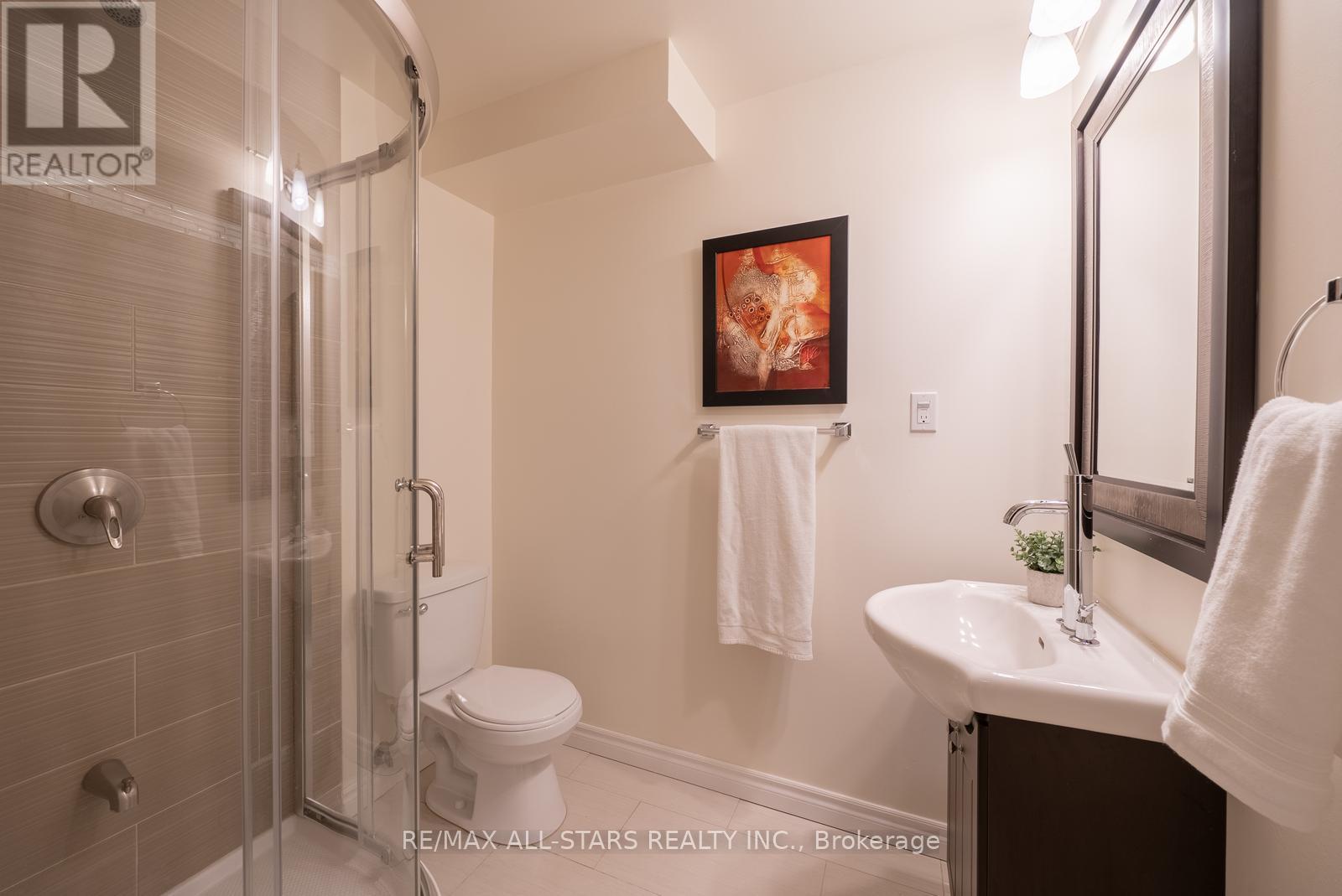 566 Hoover Park Drive, Whitchurch-Stouffville, Ontario  L4A 0S8 - Photo 43 - N12538622