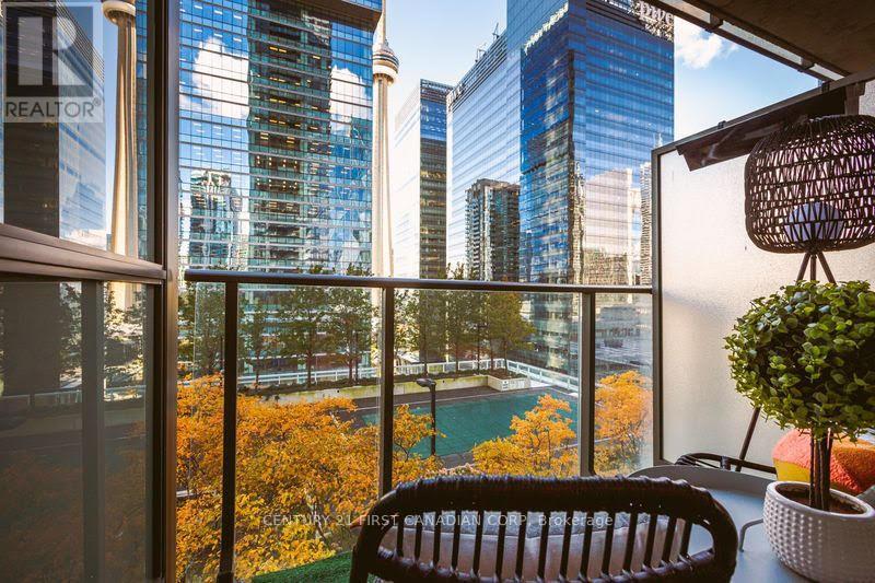 65 Bremner Boulevard, Toronto, Ontario  M5J 0A7 - Photo 9 - C12538756