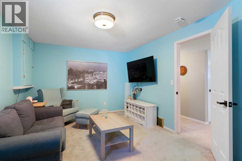 341 Sunset Place, Okotoks, Alberta  T1S 1P7 - Photo 24 - A2254056