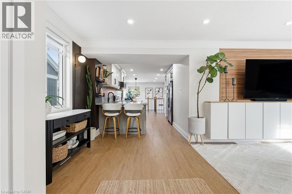 2333 Alma Dale Avenue, Burlington, Ontario  L7P 1S2 - Photo 5 - 40787792