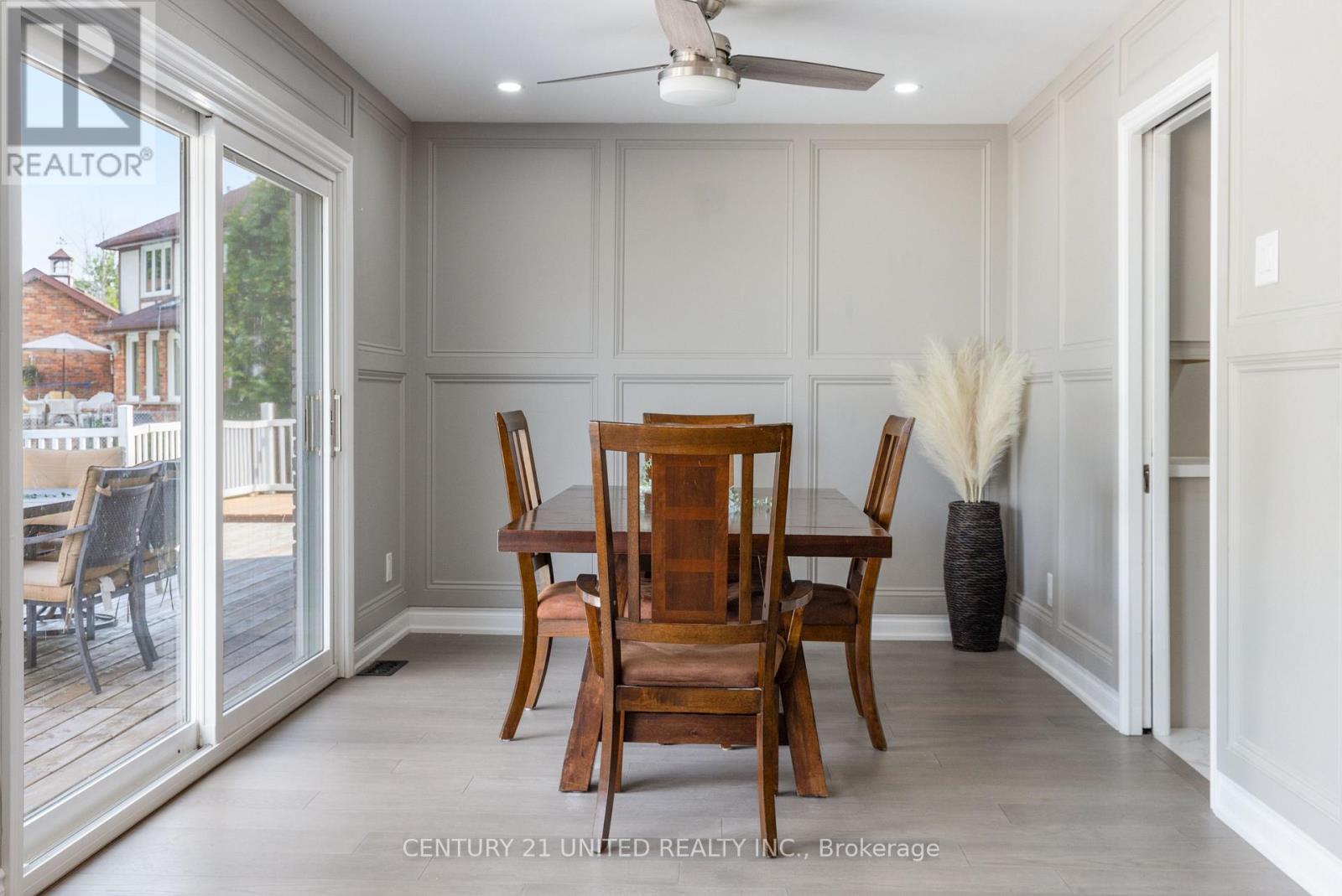 1143 Connaught Drive, Selwyn, Ontario K0L 1T0 - Photo 12 - X12538662