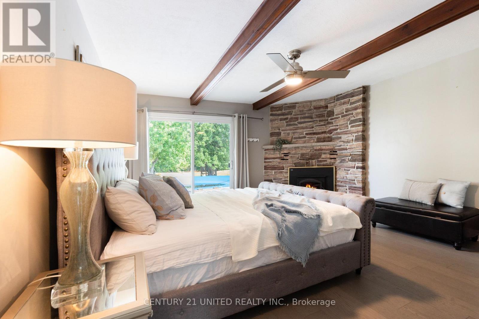 1143 Connaught Drive, Selwyn, Ontario K0L 1T0 - Photo 22 - X12538662