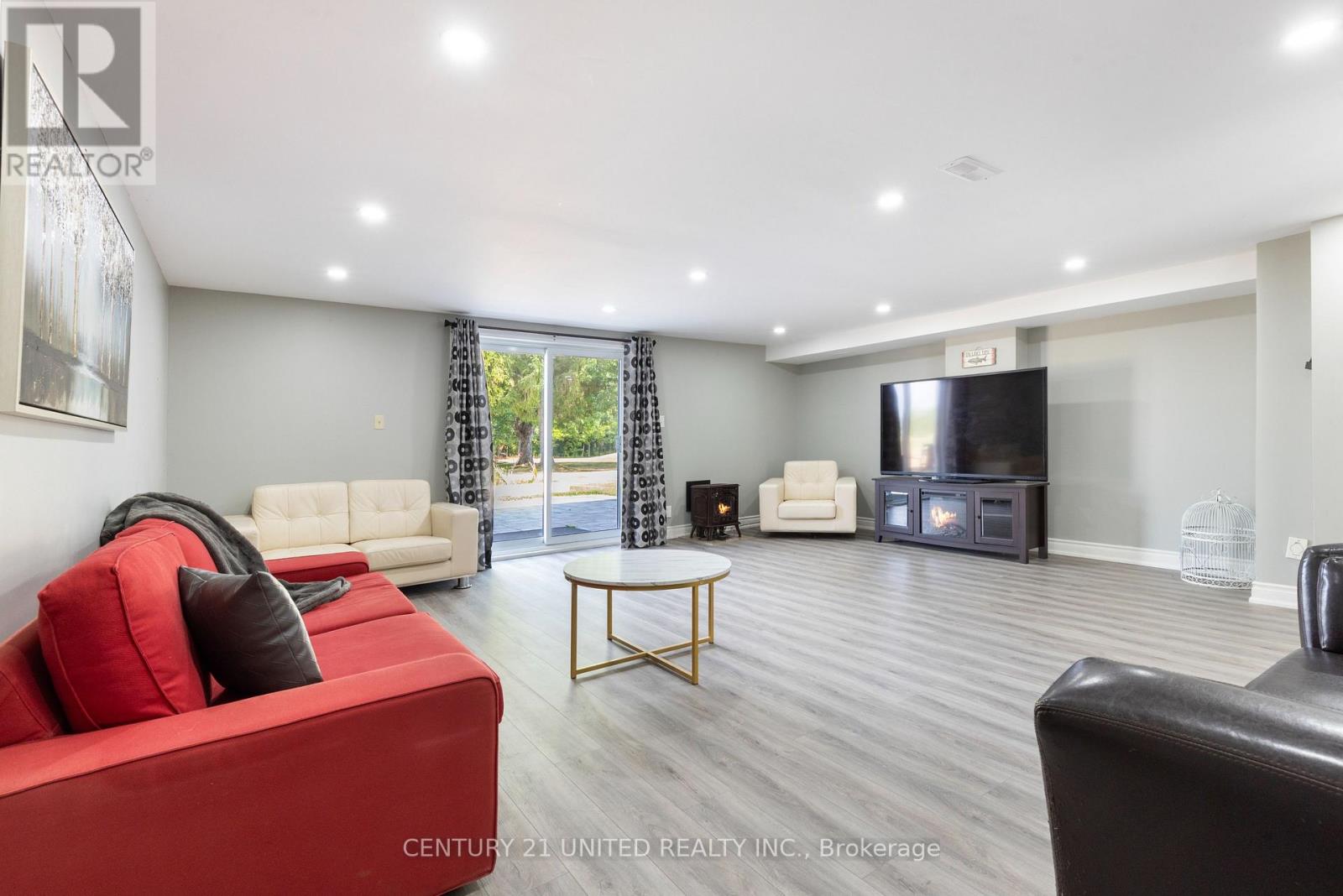 1143 Connaught Drive, Selwyn, Ontario K0L 1T0 - Photo 40 - X12538662