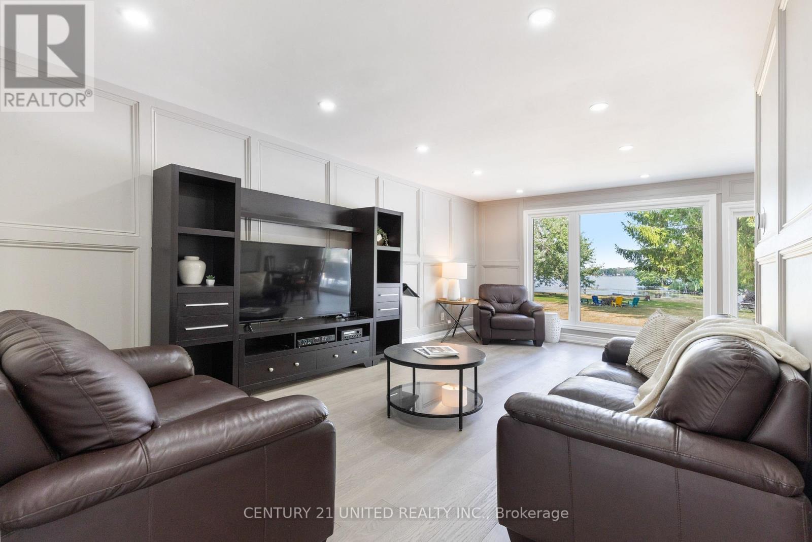 1143 Connaught Drive, Selwyn, Ontario K0L 1T0 - Photo 6 - X12538662