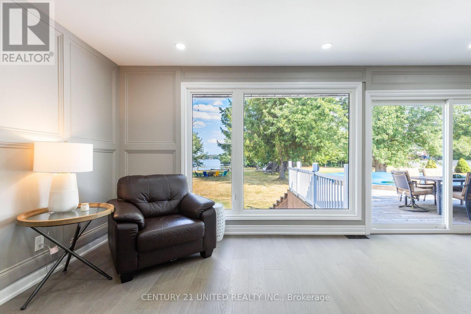 1143 Connaught Drive, Selwyn, Ontario K0L 1T0 - Photo 9 - X12538662