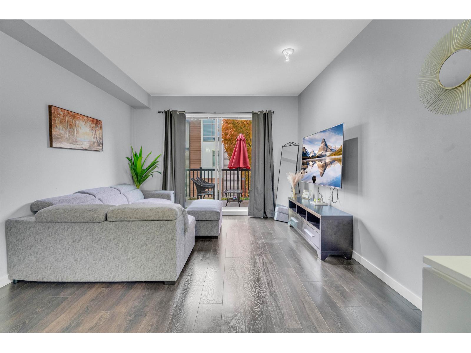 8 8473 163 Street, Surrey, British Columbia  V4N 6M7 - Photo 4 - R3064796